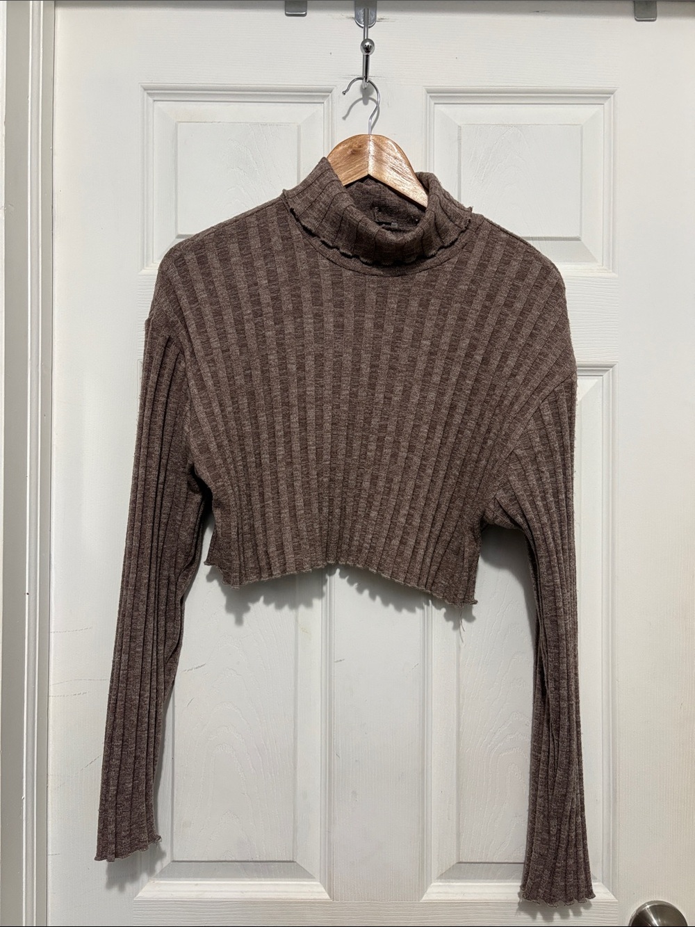 Zara Cropped Ribbed Turtleneck Sweater - Brown